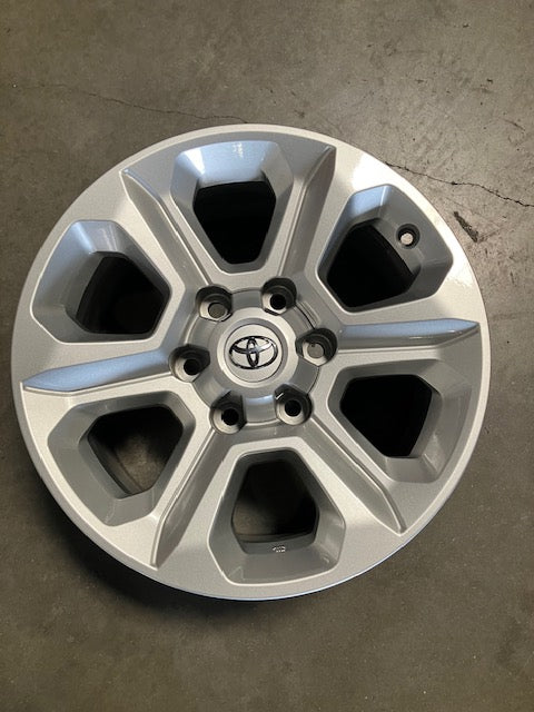 4-Runner 2013-2024 Center cap (SR5)
